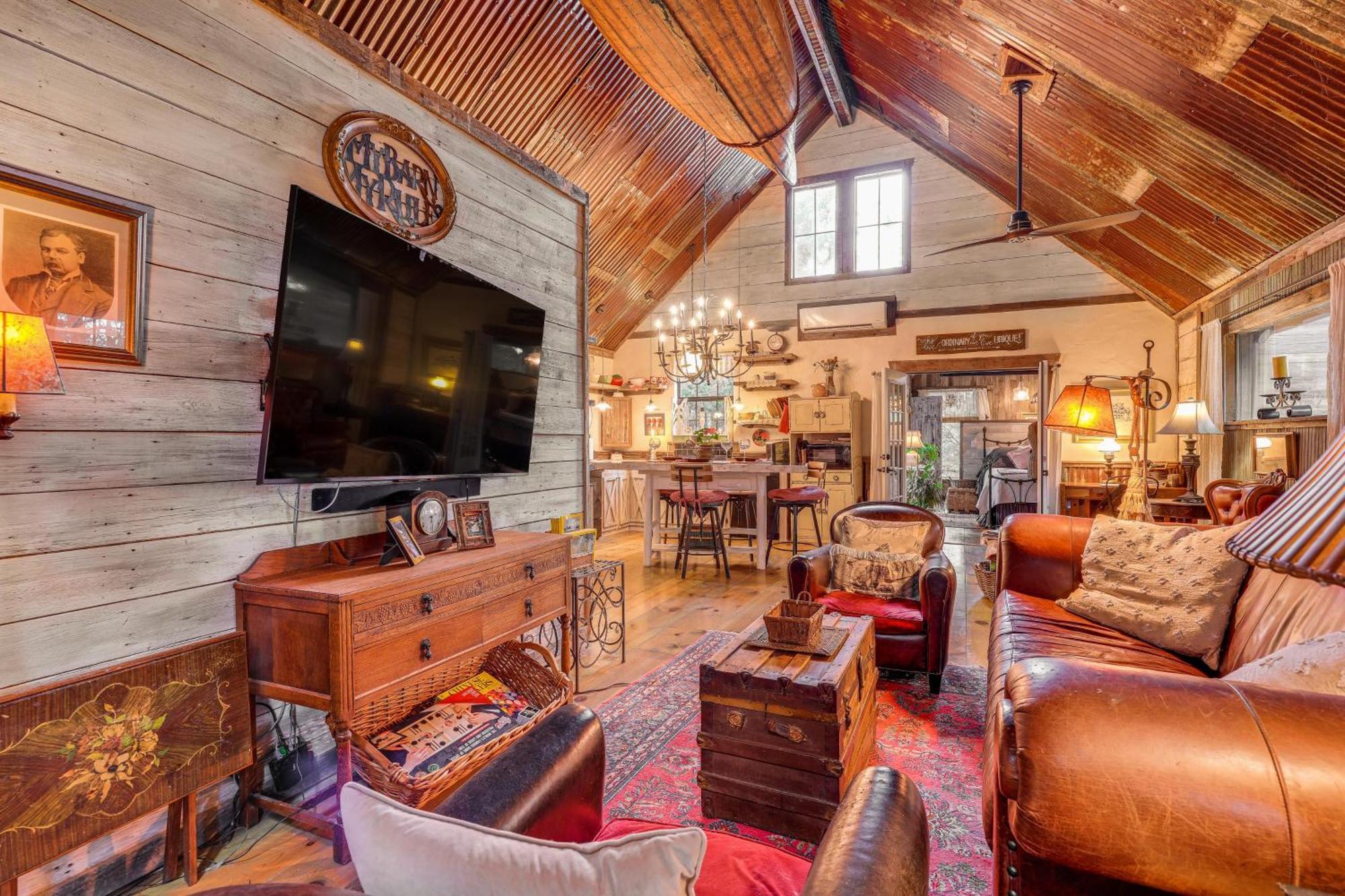 Pet-Friendly Wimberley Cabin With Fire Pit And Hot Tub Esterno foto
