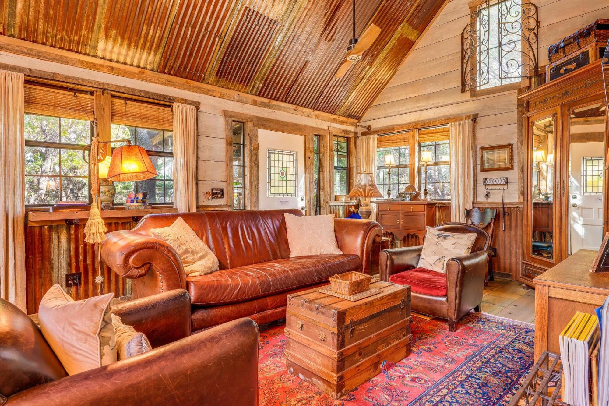 Pet-Friendly Wimberley Cabin With Fire Pit And Hot Tub Esterno foto