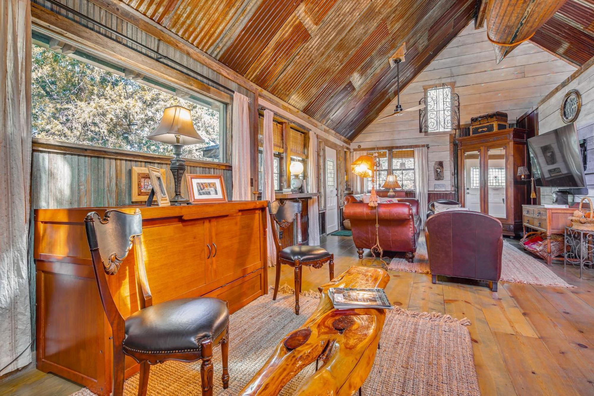 Pet-Friendly Wimberley Cabin With Fire Pit And Hot Tub Esterno foto